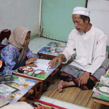 Muliakan Guru Honorer